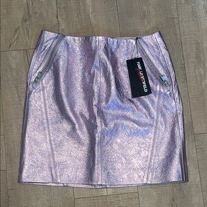 Karl Lagerfeld Iridescent Lavender Metallic Mini Skirt size 44 which is a large